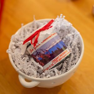 SB1 One Strainer with 6oz. preserve